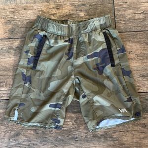 RVCA boys Yogger shorts